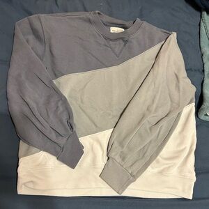 Abercrombie & Fitch Women's Tri-Tone Sweatshirt - Gray, Tan, blue